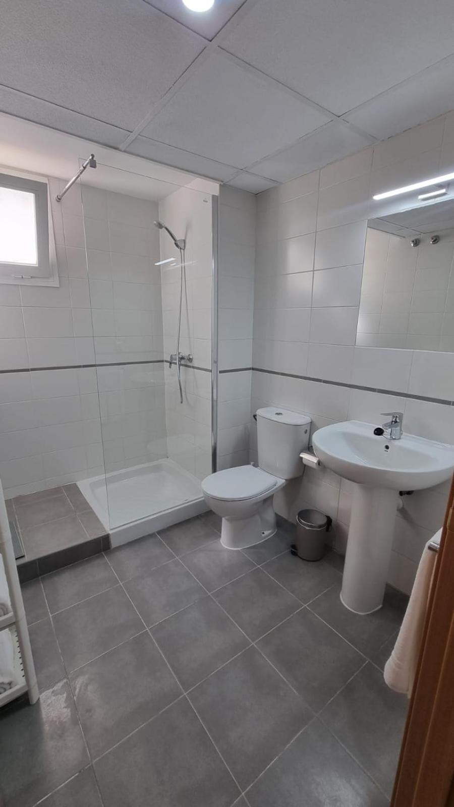 Moderno Apartamento 3 Dormitorios, Garaje Y Piscina La Algaba Ngoại thất bức ảnh