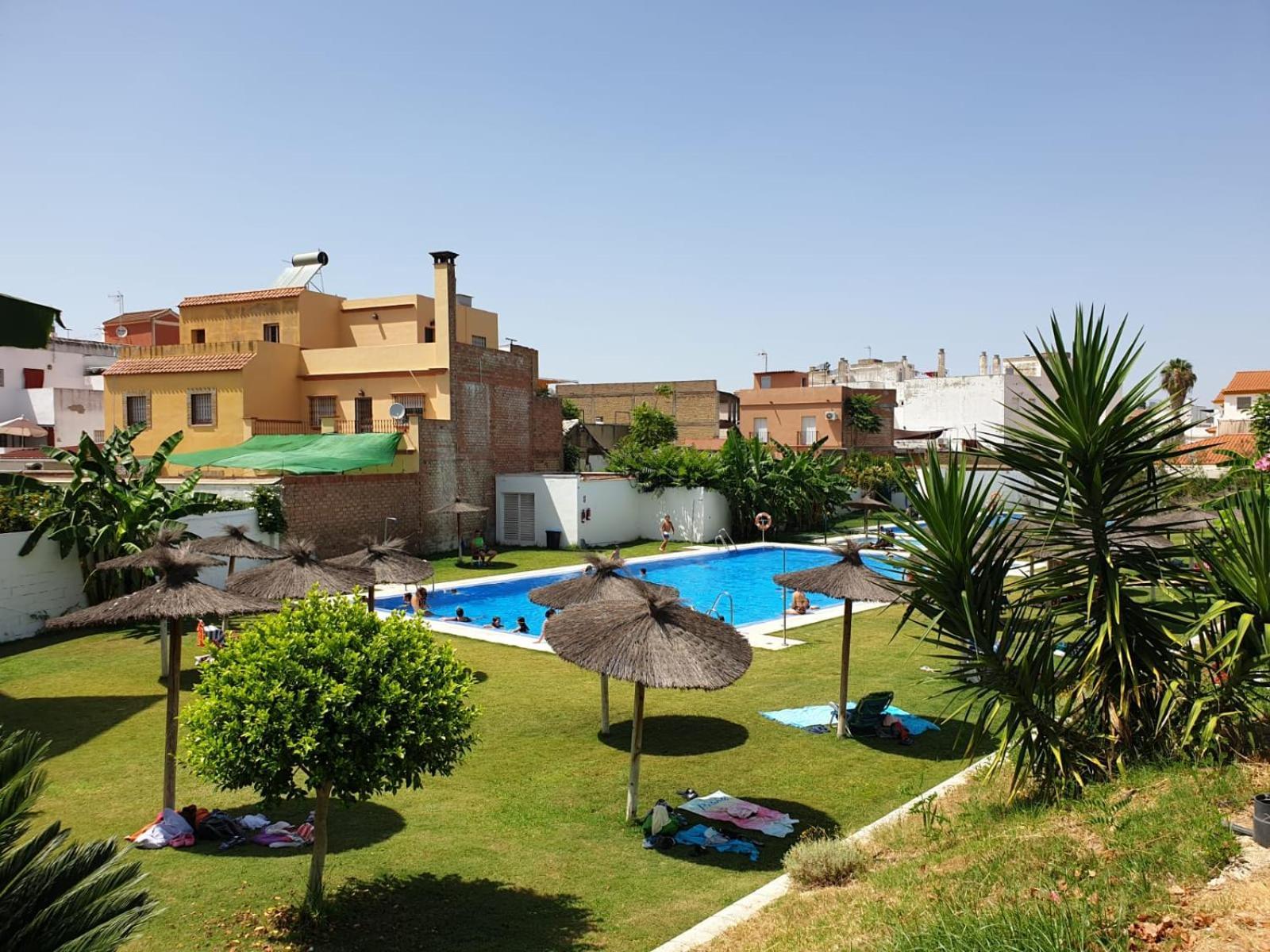 Moderno Apartamento 3 Dormitorios, Garaje Y Piscina La Algaba Ngoại thất bức ảnh